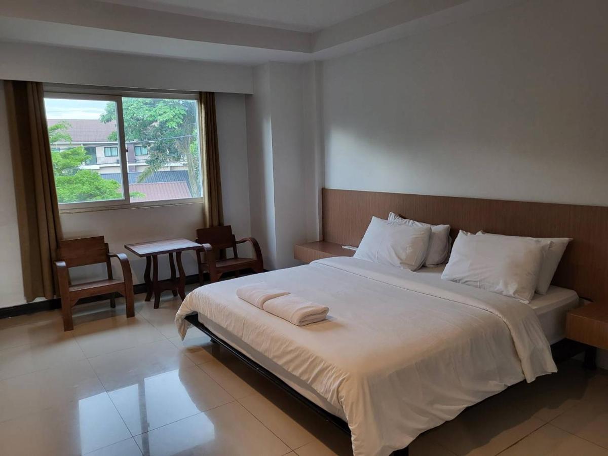 The Square Rayong Hotel Exterior photo